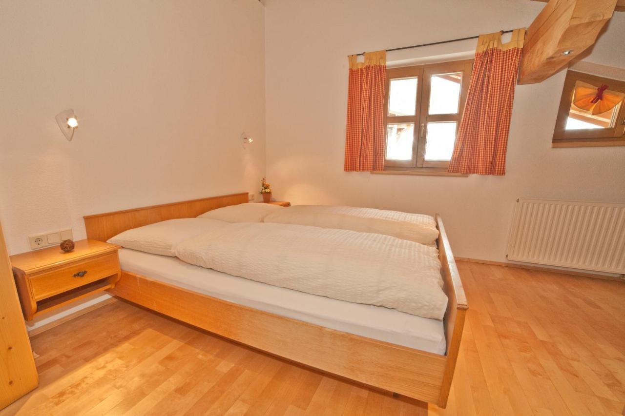 Chasa Per La Punt Apartment Galtuer Luaran gambar